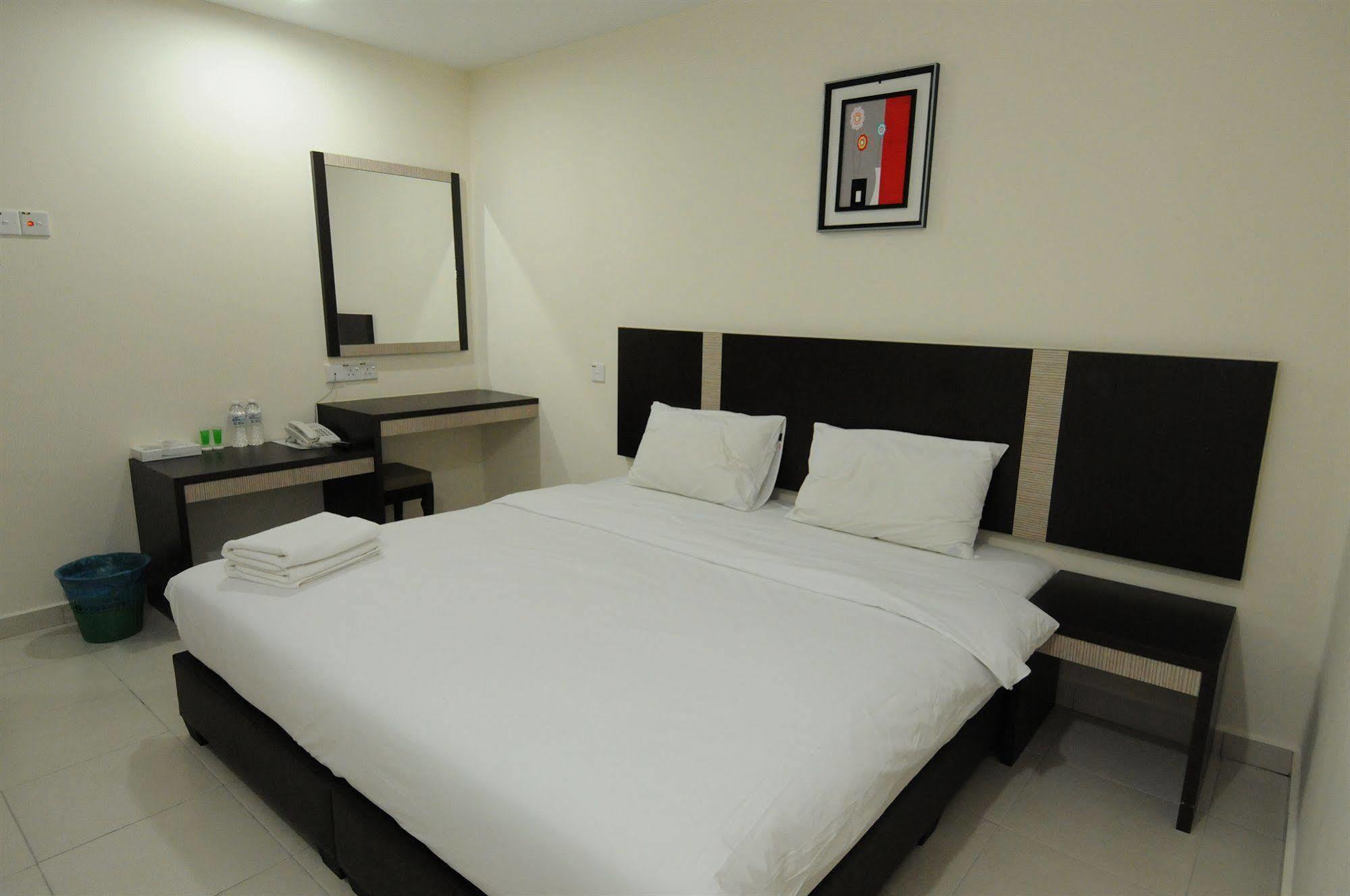 Nd Hotel Malacca Esterno foto