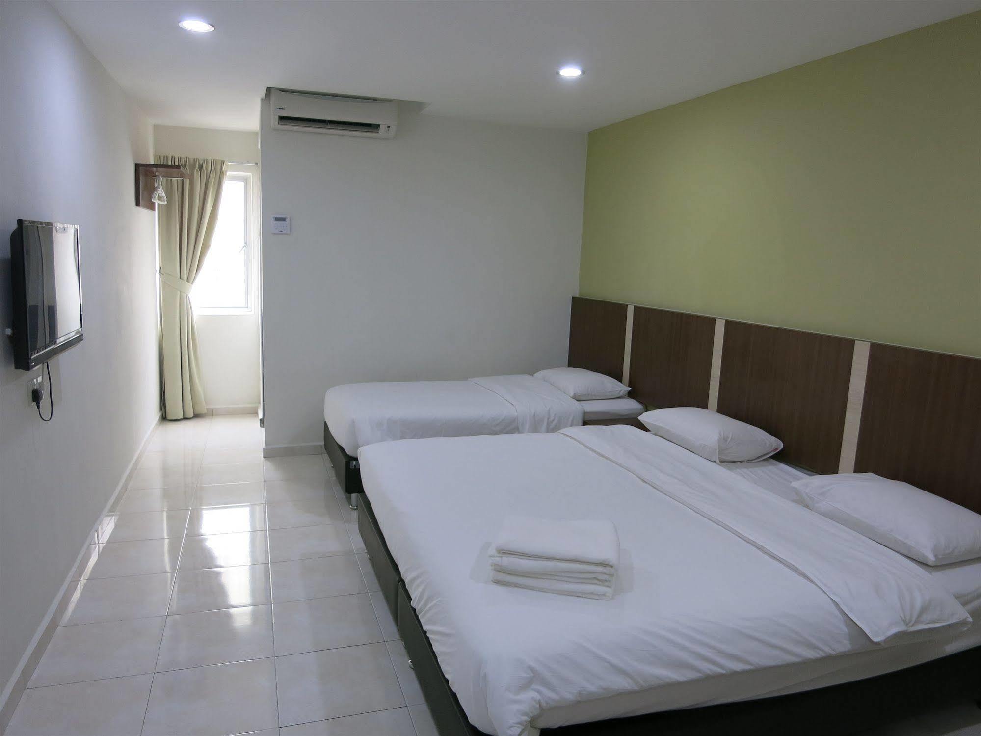 Nd Hotel Malacca Esterno foto